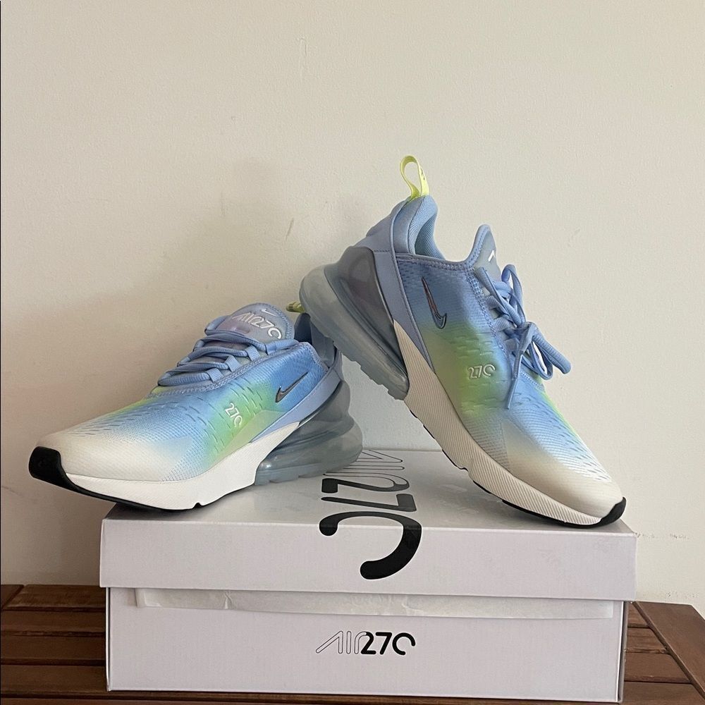Nike Air Max 270 Aluminum/Metallic Silver US Women 7.5/UK 5/EU 38.5(IB7937-468) - Picture 3 of 12